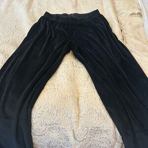 Black velor juicy sweats. Wide leg. Runs big.